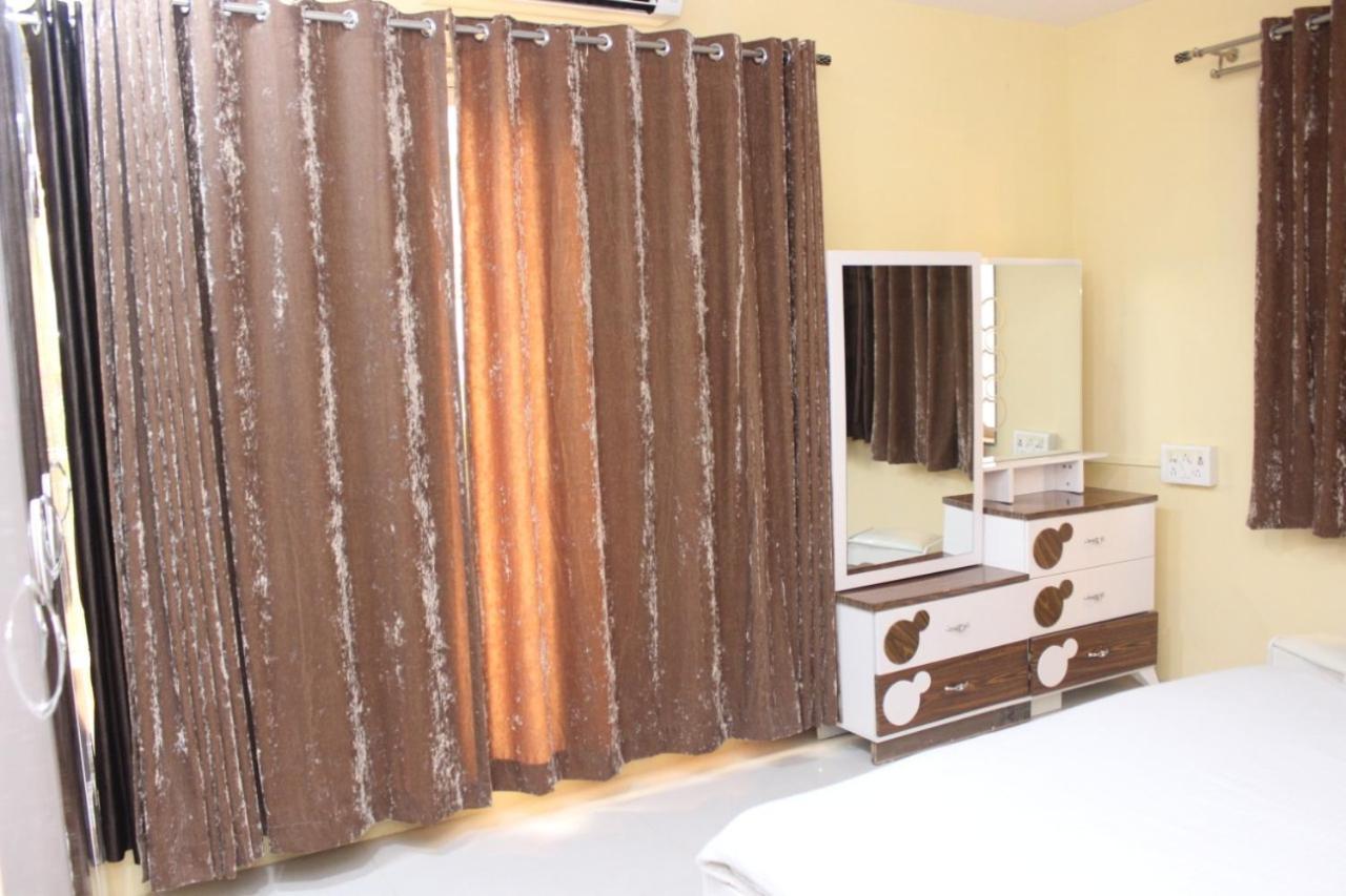 Villa 99 4Bhk Lonavala Kültér fotó